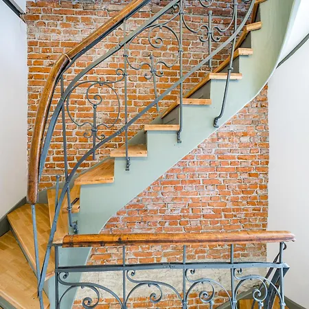 The Point Boutique In The Centre Of Apartment *